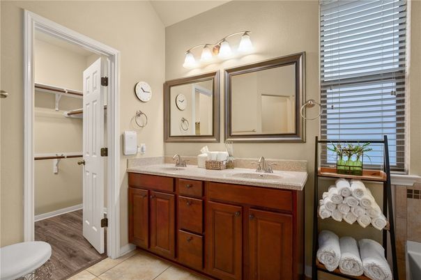 Bathroom, Dual Sink Vanities, Interior, Wood Texture Flooring