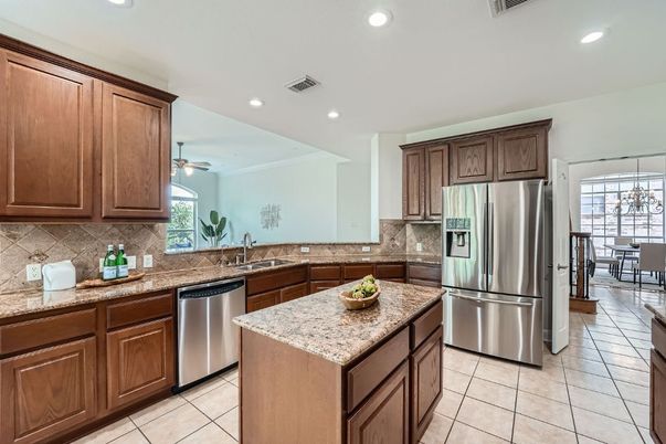 Dining room, Interior, Kitchen, Recessed Lighting, Stainless Steel Appliances