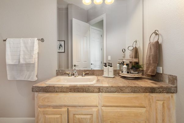 Bathroom, Dual Sink Vanities, Interior