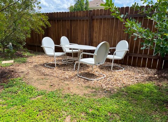Backyard, Exterior