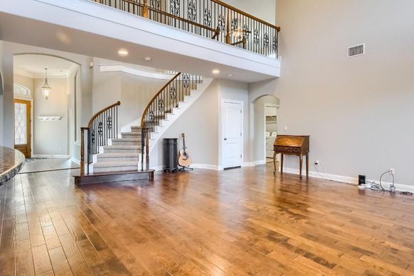 Interior, Pendant Lights, Recessed Lighting, Wood Texture Flooring