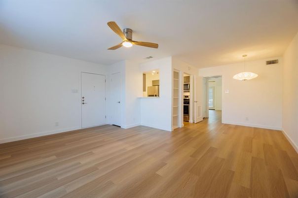Chandelier, Empty room, Interior, Wood Texture Flooring