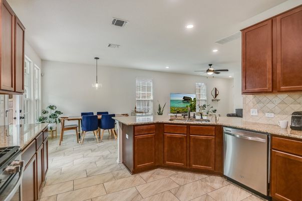 Dining room, Interior, Kitchen, Pendant Lights, Recessed Lighting