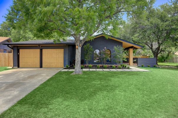 Attached, Backyard, Exterior, Facade, Ranch