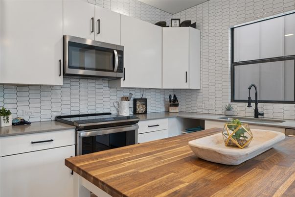 Interior, Kitchen, Stainless Steel Appliances