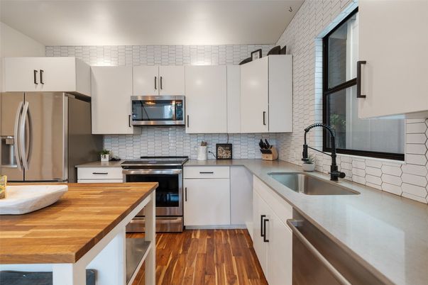 Interior, Kitchen, Stainless Steel Appliances, Wood Texture Flooring