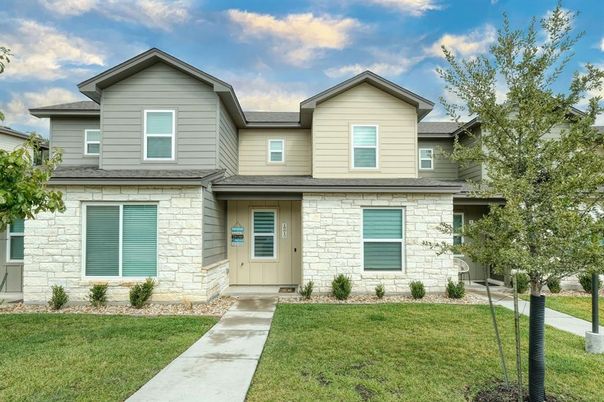 Exterior, Facade, American Craftsman