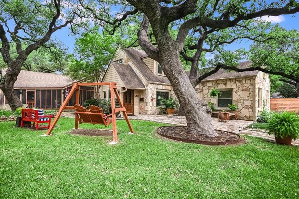 Backyard, Exterior, Playground