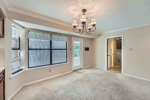 Chandelier, Empty room, Interior