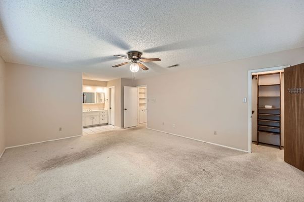 Bathroom, Empty room, Interior