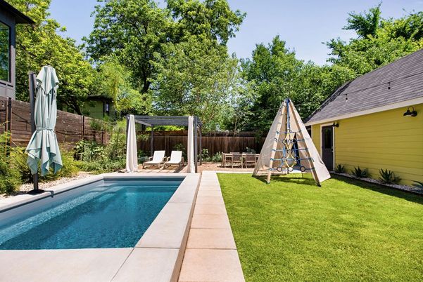 Backyard, Exterior, Pool