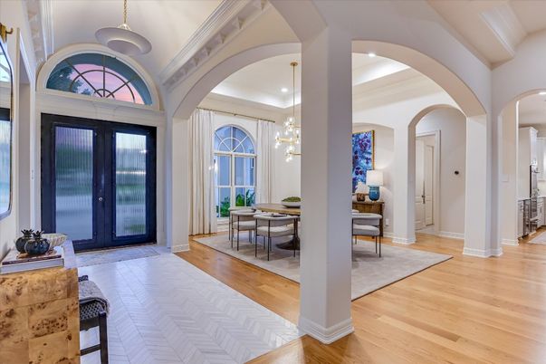 Dining room, Interior, Pendant Lights, Recessed Lighting, Wood Texture Flooring