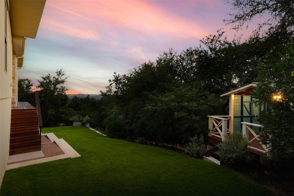 Backyard, Exterior
