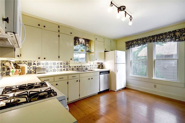 Interior, Kitchen, Wood Texture Flooring