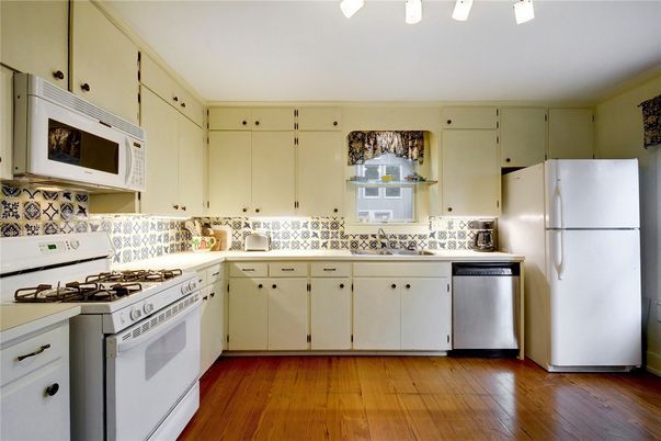 Interior, Kitchen, Wood Texture Flooring
