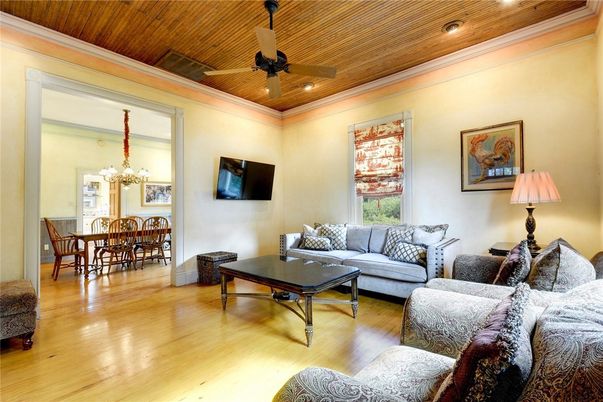 Chandelier, Dining room, Interior, Living room, Recessed Lighting, Wood Texture Flooring
