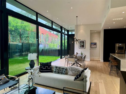 Dining room, Interior, Living room, Pendant Lights, Recessed Lighting, Wood Texture Flooring
