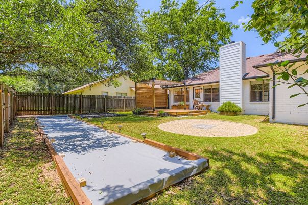 Backyard, Exterior, Hot Tub
