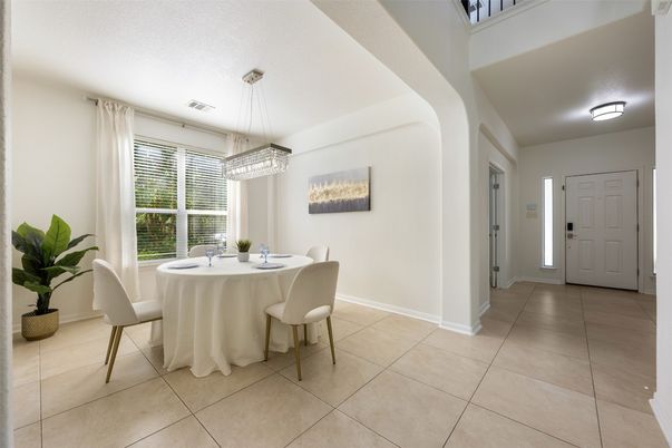 Chandelier, Dining room, Interior