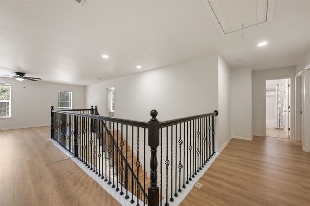 Interior, Recessed Lighting, Wood Texture Flooring
