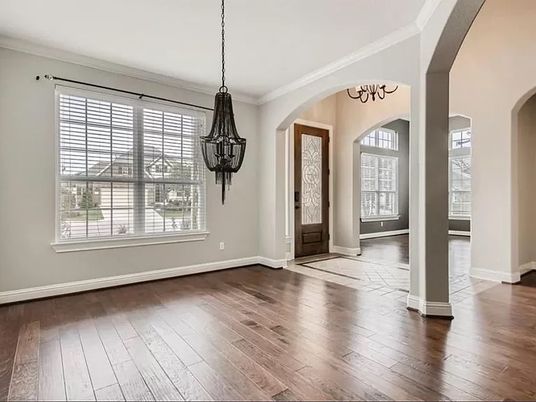 Interior, Pendant Lights, Wood Texture Flooring