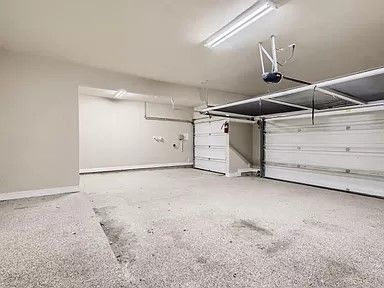 Garage, Interior