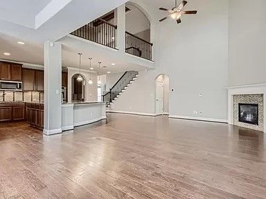 Fireplace, Interior, Kitchen, Pendant Lights, Recessed Lighting, Wood Texture Flooring