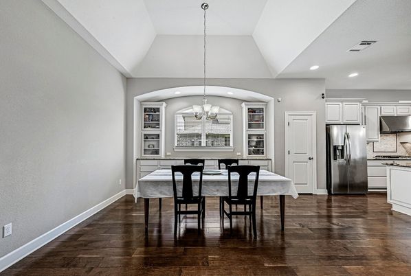 Chandelier, Dining room, Interior, Kitchen, Recessed Lighting, Stainless Steel Appliances, Wood Texture Flooring