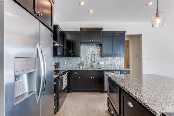 Interior, Kitchen, Pendant Lights, Recessed Lighting, Stainless Steel Appliances