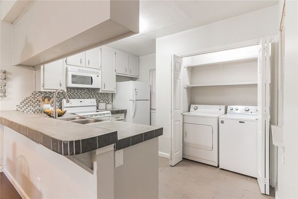 Interior, Kitchen, Washer