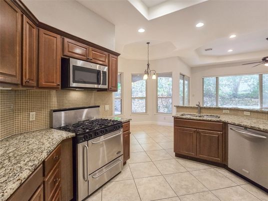 Interior, Kitchen, Pendant Lights, Recessed Lighting, Stainless Steel Appliances