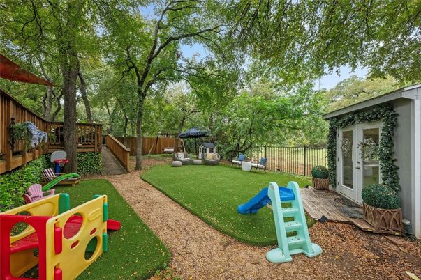 Backyard, Exterior, Playground