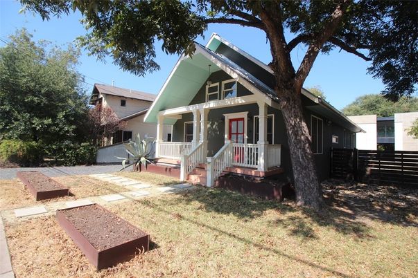 Backyard, Exterior, Facade, American Craftsman