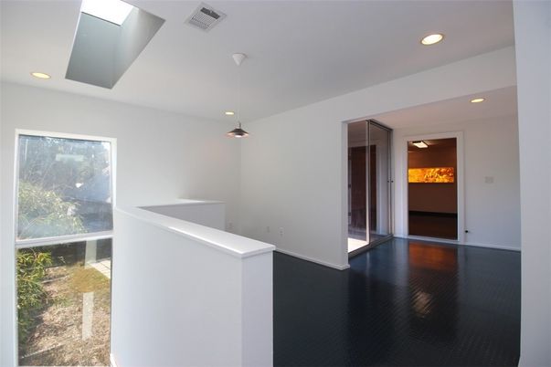 Interior, Pendant Lights, Recessed Lighting, Wood Texture Flooring
