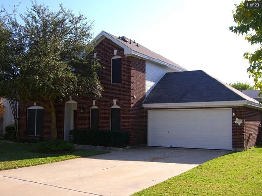 Attached, Exterior, Facade, Brick Facade, Brick Traditional