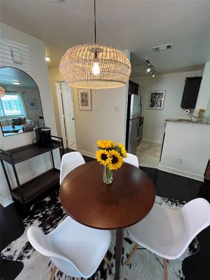 Dining room, Interior, Pendant Lights, Recessed Lighting