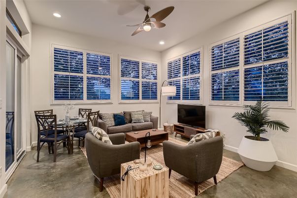 Dining room, Interior, Living room, Recessed Lighting