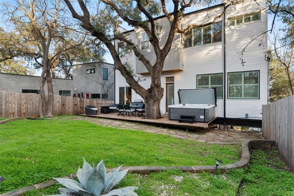 Backyard, Exterior, Hot Tub