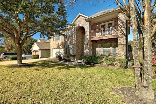 Backyard, Detached Garage, Exterior