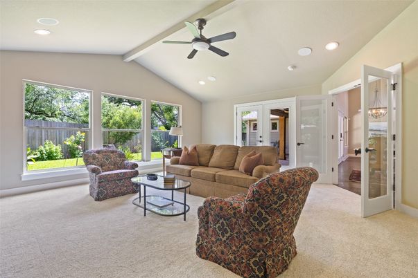 Interior, Living room, Pendant Lights, Recessed Lighting
