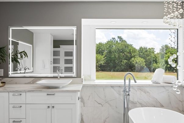 Bathroom, Free Standing Baths, Interior, Marble, Marble Walls