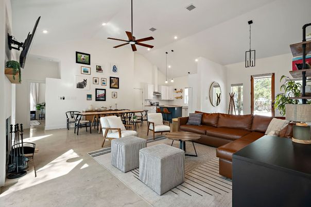 Dining room, Interior, Kitchen, Living room, Pendant Lights, Recessed Lighting