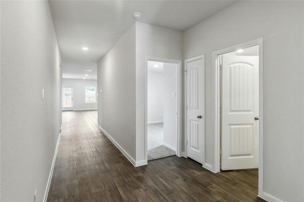 Interior, Recessed Lighting, Wood Texture Flooring