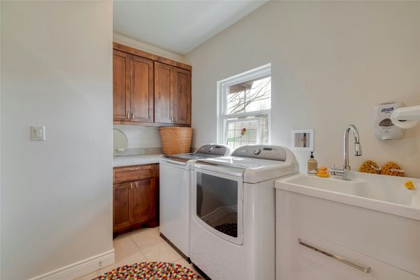 Interior, Washer