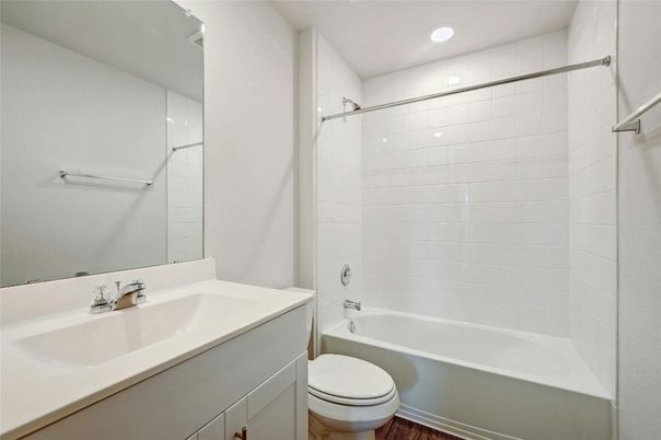 Bathroom, Interior, Recessed Lighting, Wood Texture Flooring