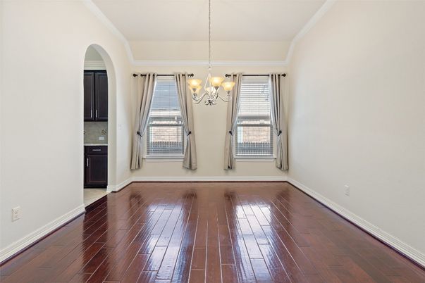 Chandelier, Interior, Wood Texture Flooring
