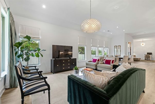 Dining room, Interior, Living room, Pendant Lights, Recessed Lighting, Wood Texture Flooring