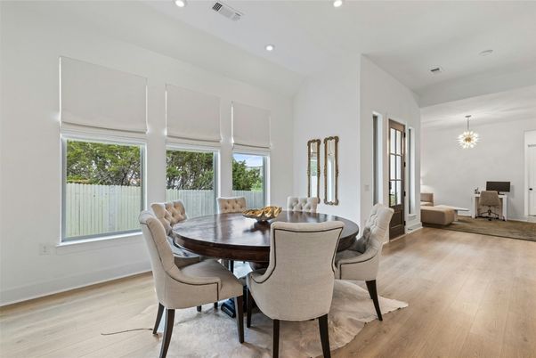Chandelier, Dining room, Interior, Recessed Lighting, Wood Texture Flooring