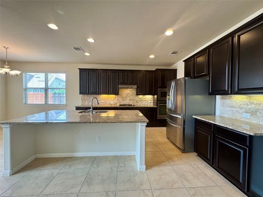 Chandelier, Interior, Kitchen, Recessed Lighting, Stainless Steel Appliances