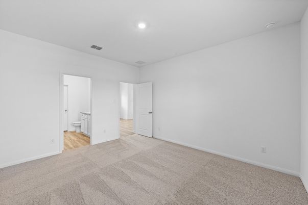 Empty room, Interior, Recessed Lighting